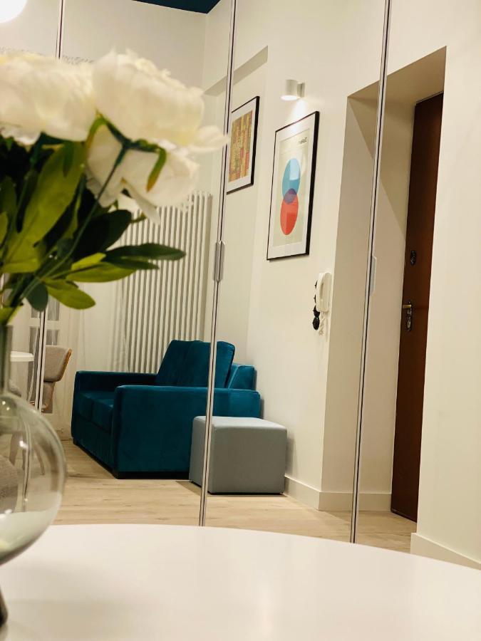 1 Syp, Kawa Vertuo, Kosmetyki Ada, 3 Min Metro Wilenska, By Visitwarsaw Apartments Exterior photo