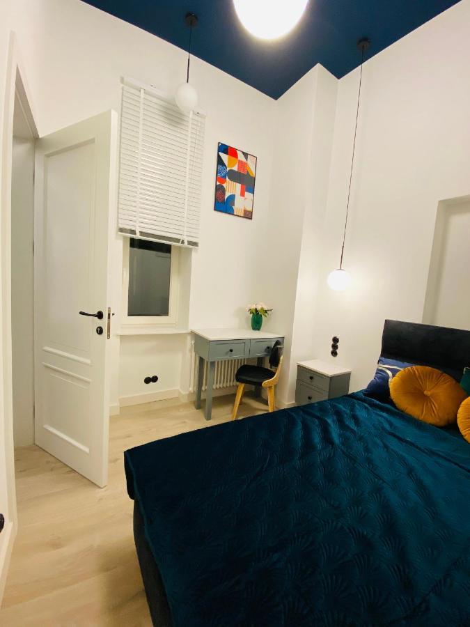 1 Syp, Kawa Vertuo, Kosmetyki Ada, 3 Min Metro Wilenska, By Visitwarsaw Apartments Exterior photo